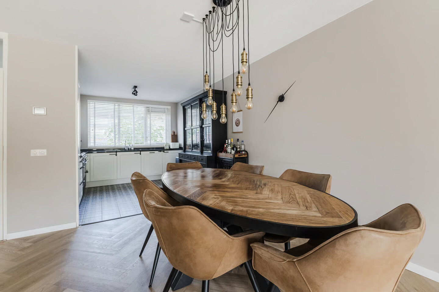 Tussenwoning te koop: Pieter Basstraat 5, Zaandam