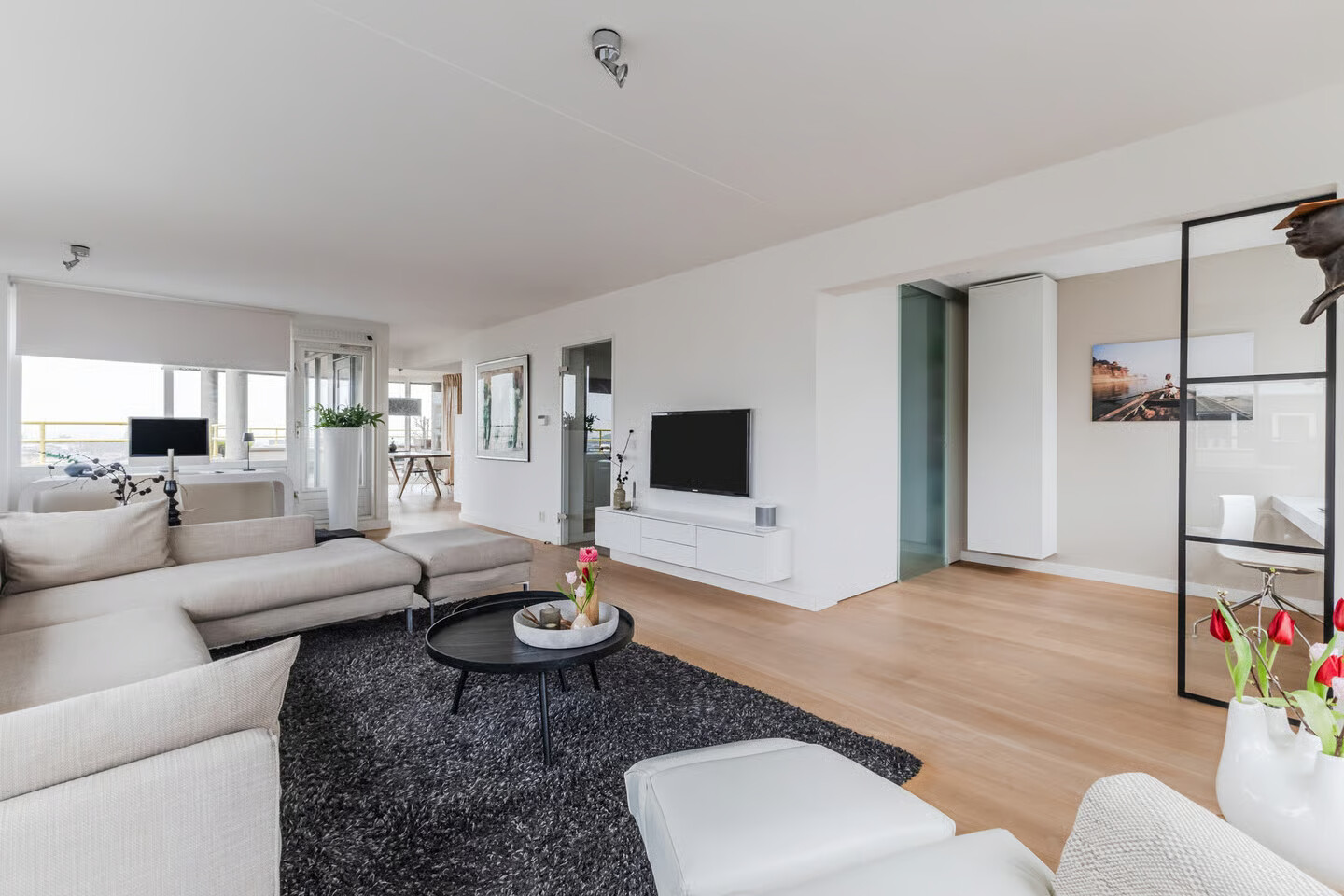 Appartement te koop: Kapelhof 63, Zaandam