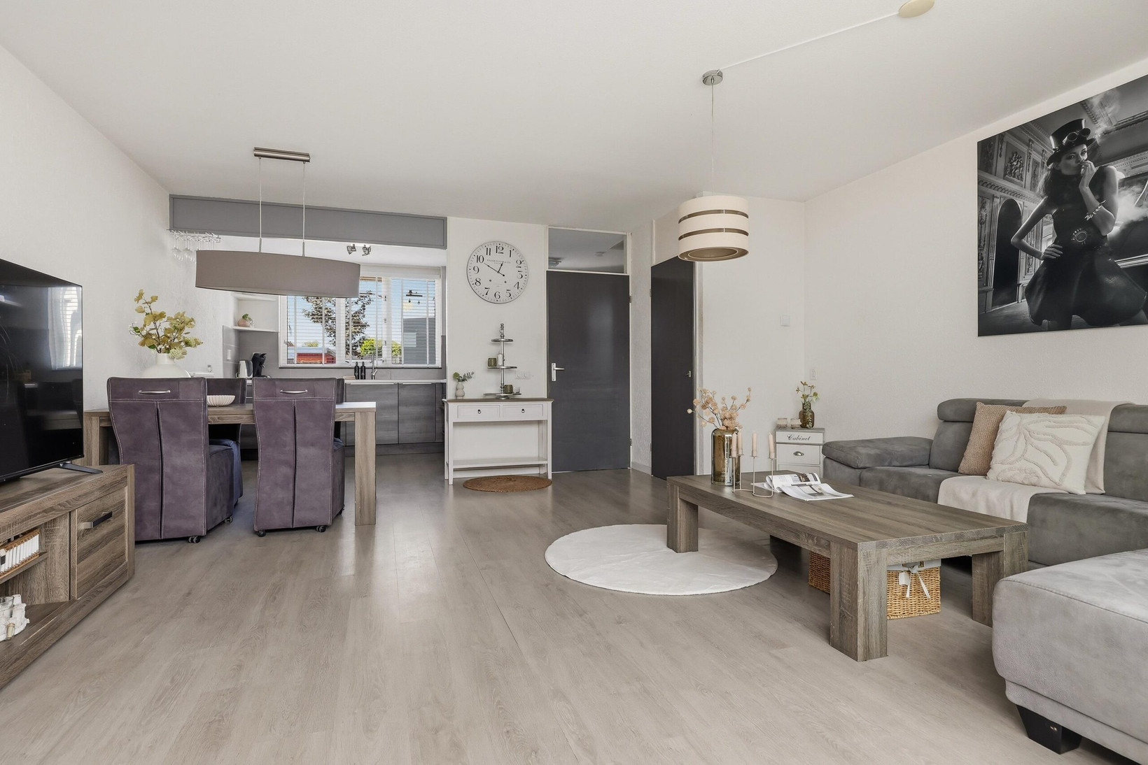 Tussenwoning te koop: Top Naeffstraat 28, Zaandam