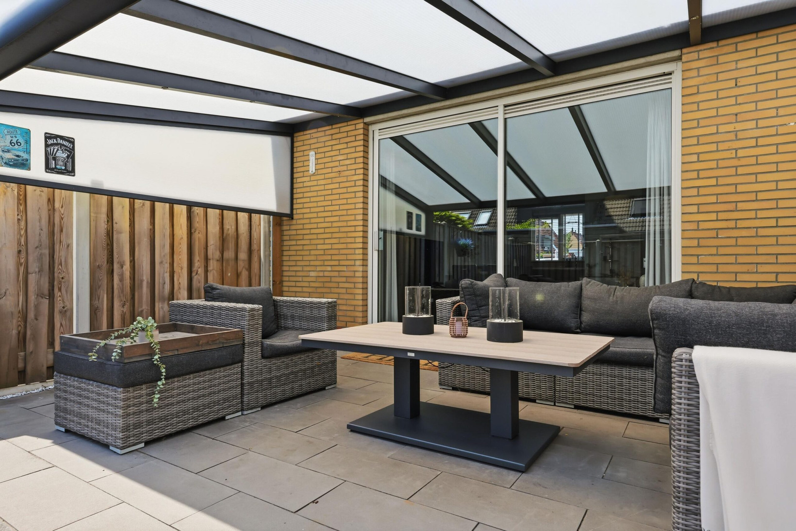 Tussenwoning te koop: Top Naeffstraat 28, Zaandam