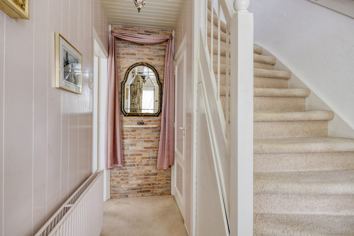Tussenwoning te koop: Fonteinkruidweg 5, Zaandam