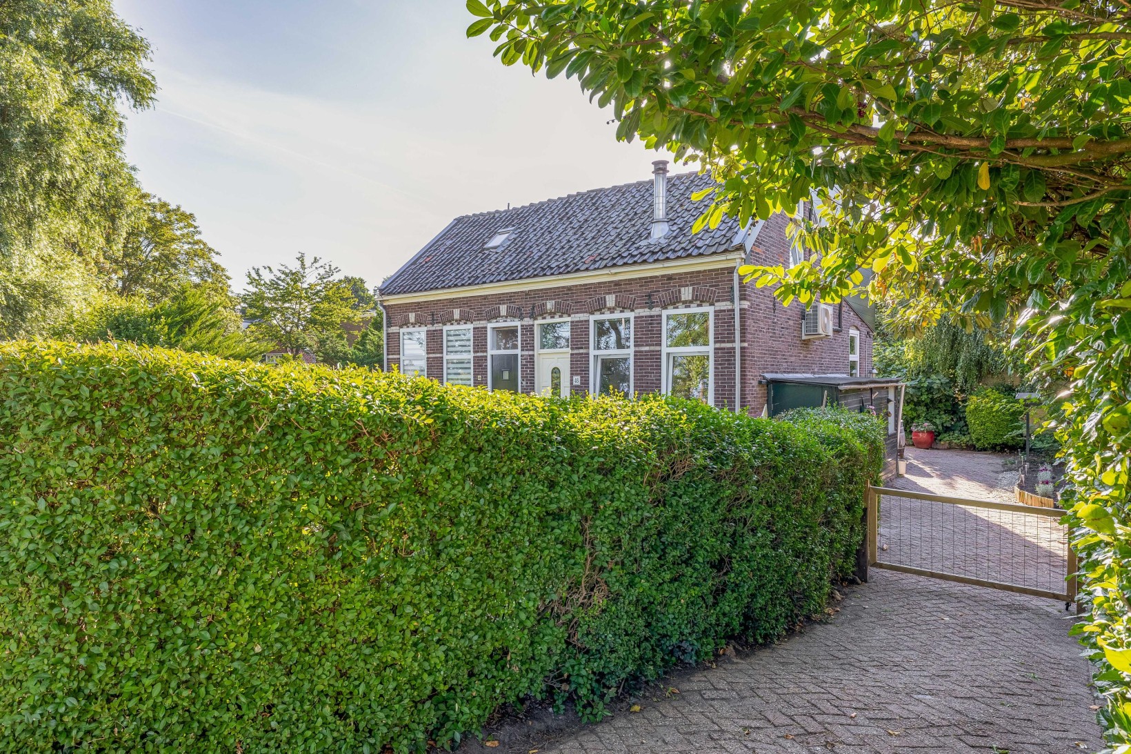 Twee-onder-één-kap te koop: Kalf 48, Zaandam