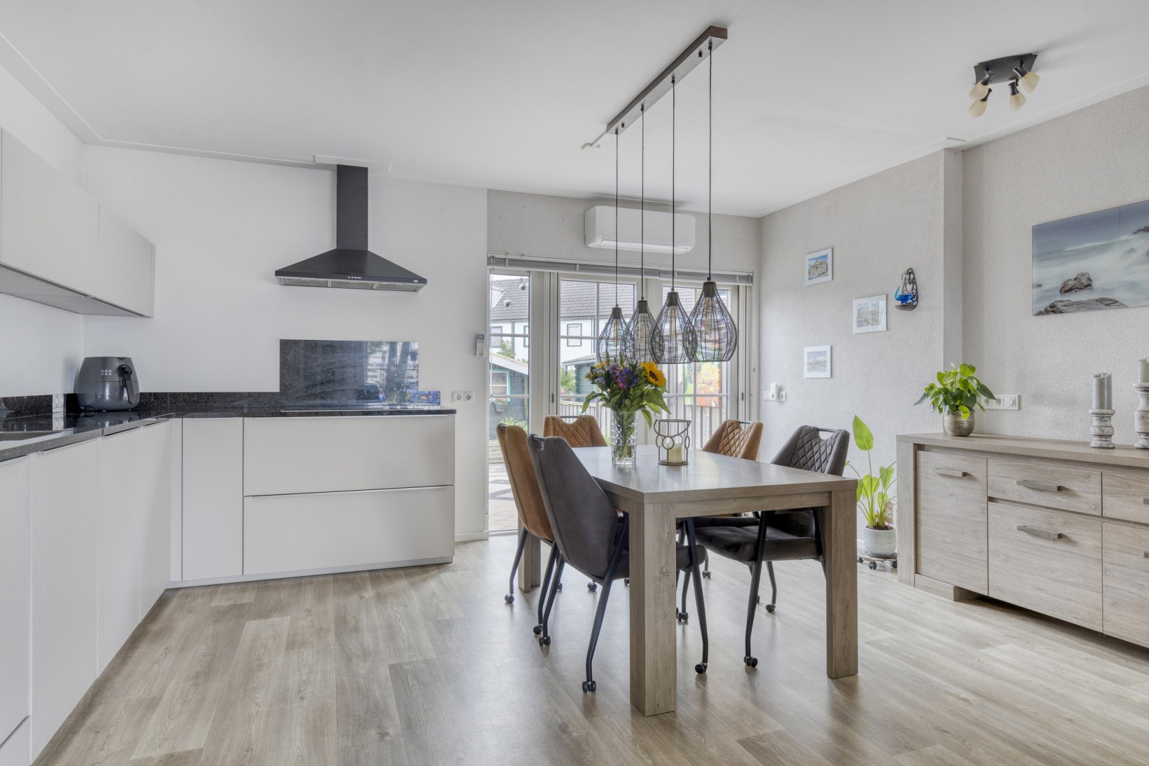 Hoekwoning te koop: De Kuil 34, Zaandam