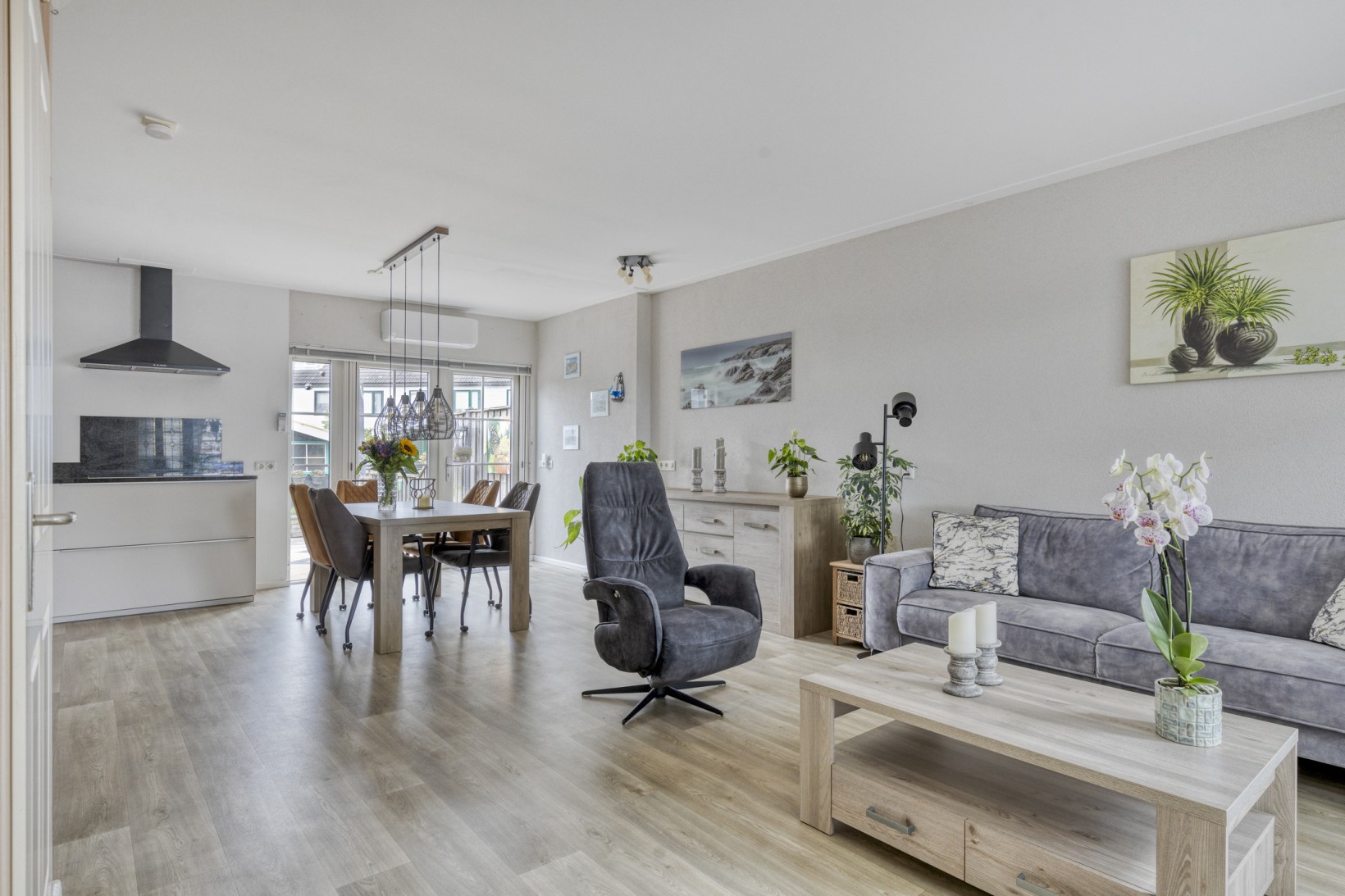 Hoekwoning te koop: De Kuil 34, Zaandam