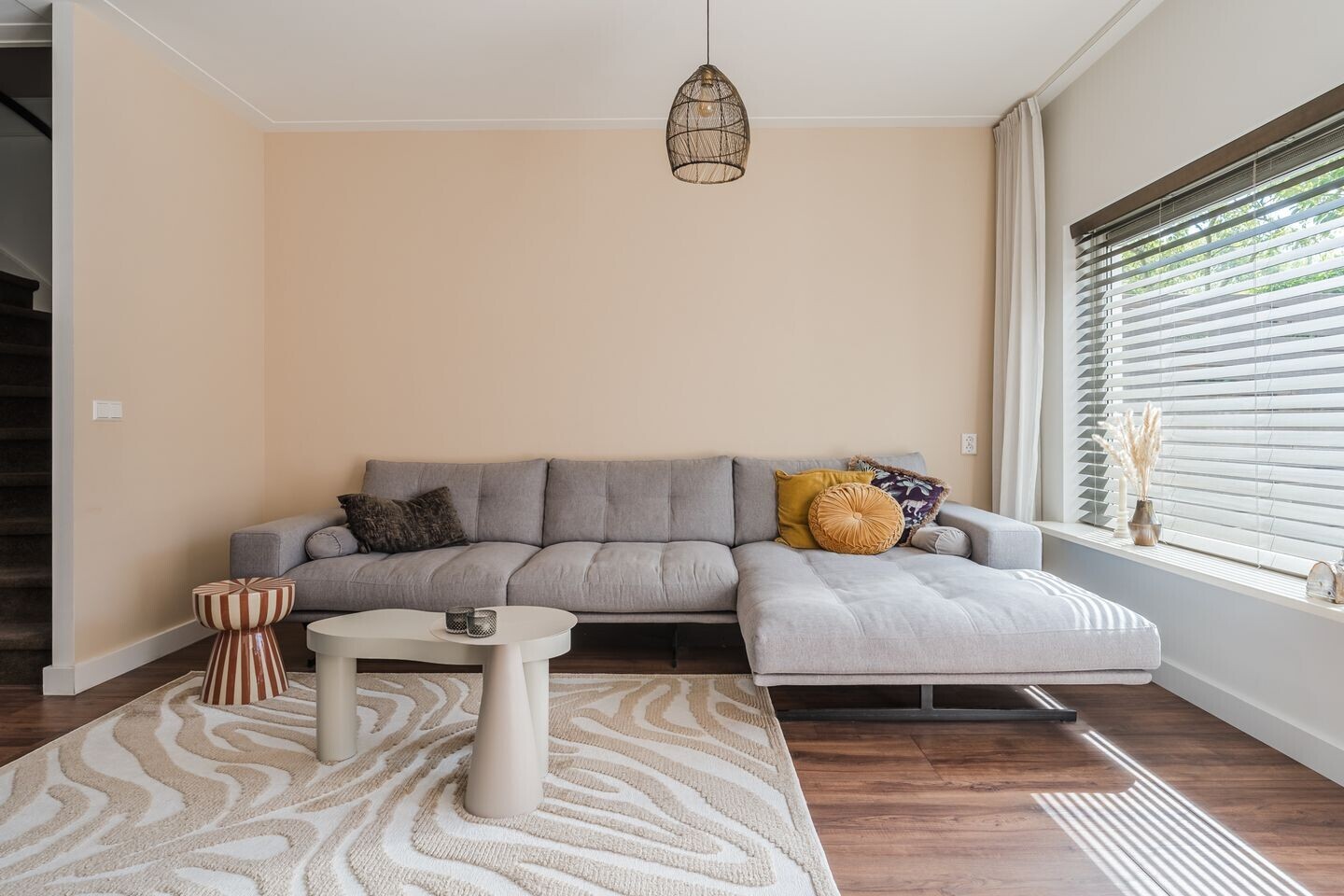 Tussenwoning te koop: De Roggebloem 4, Zaandam