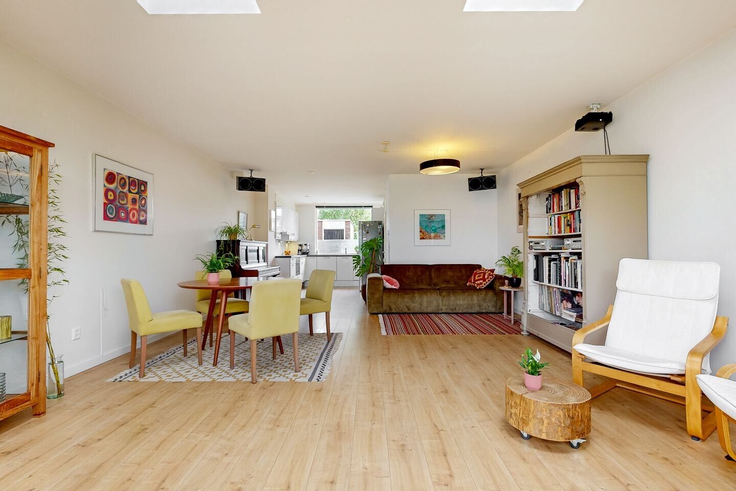 Tussenwoning te koop: Slaperstraat 28, Oostzaan