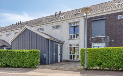 Spoetnikstraat 26