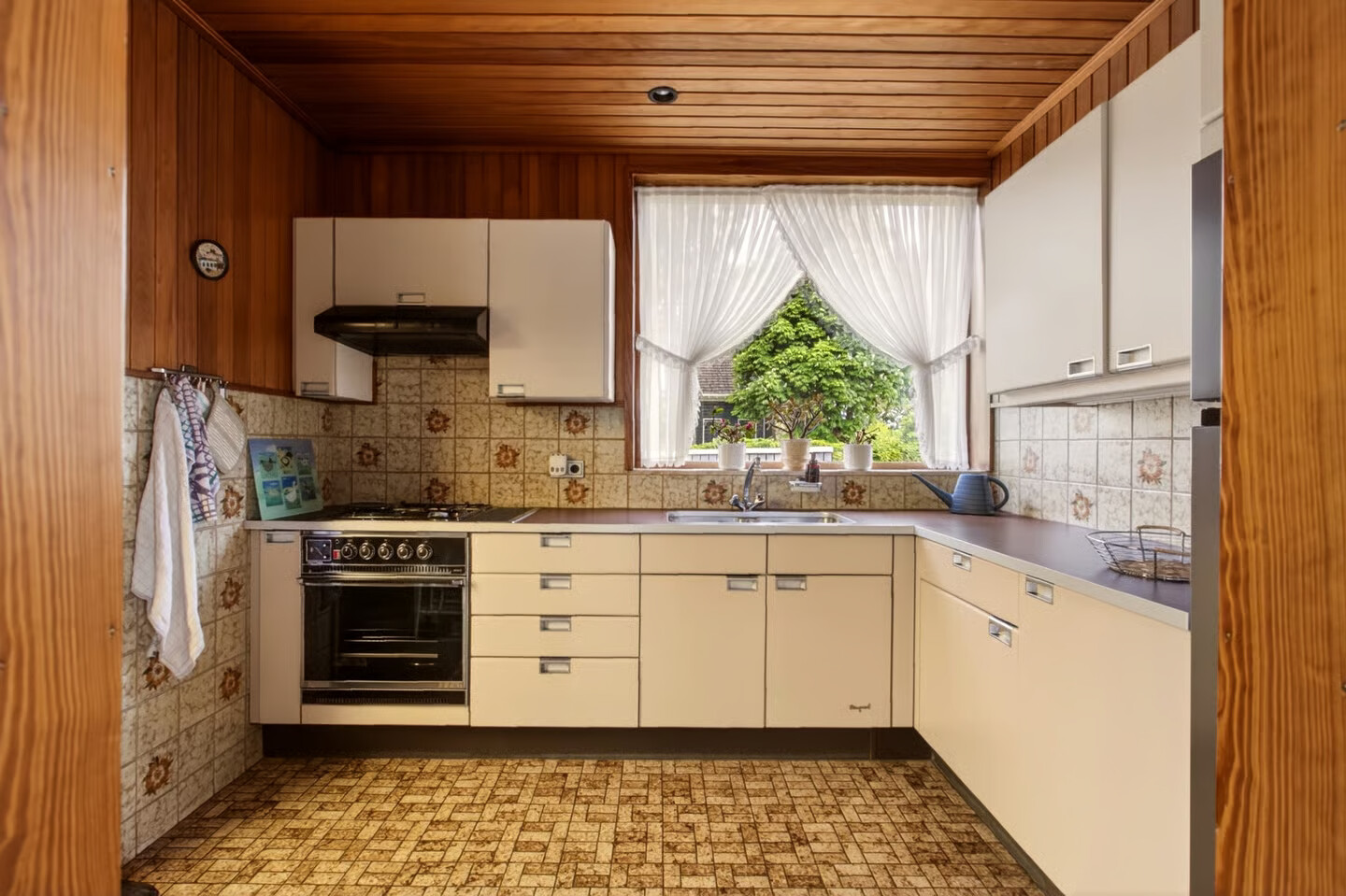 Vrijstaande woning te koop: Zuideinde 216, Oostzaan