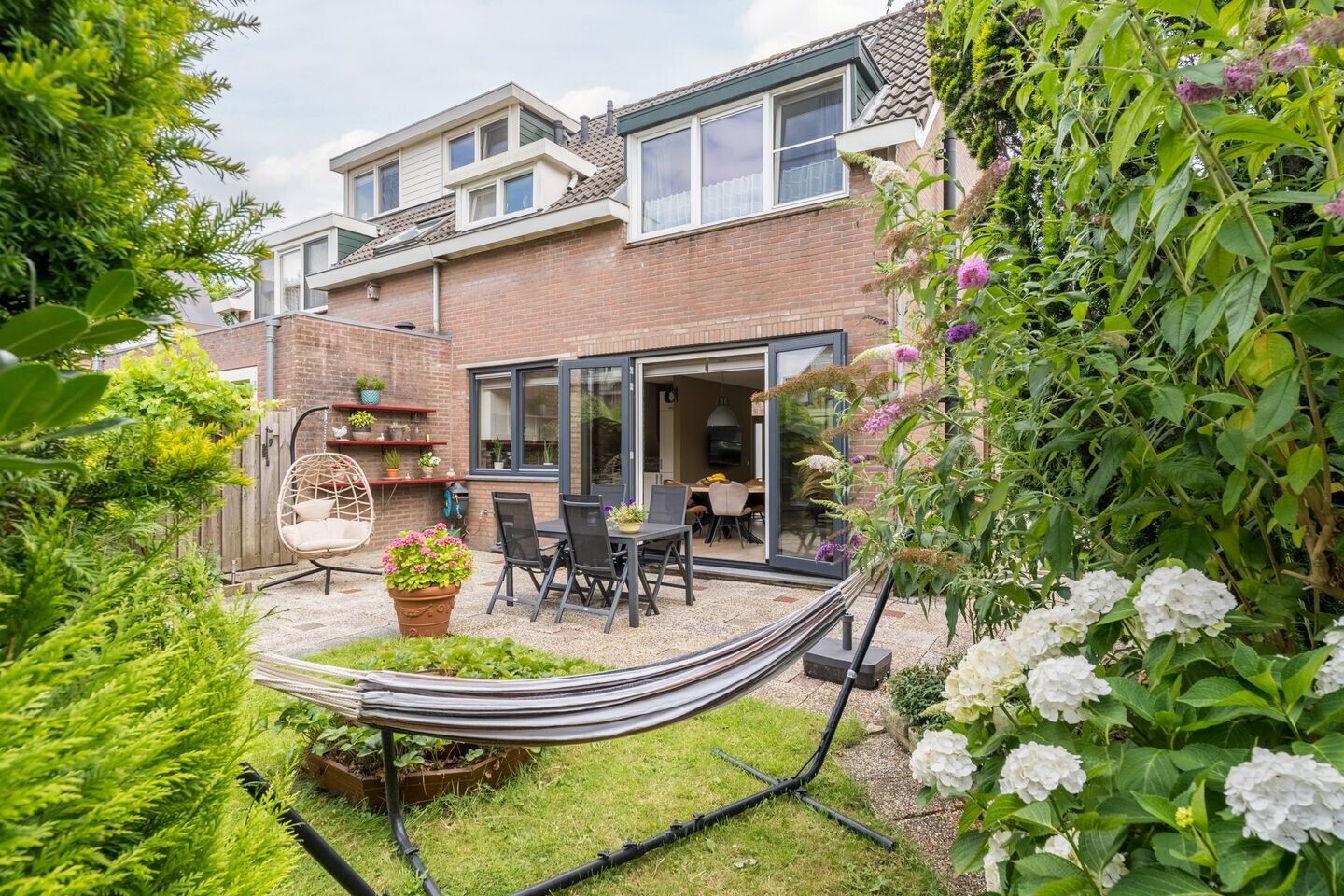 Twee-onder-één-kap te koop: Rietschoot 187, Oostzaan