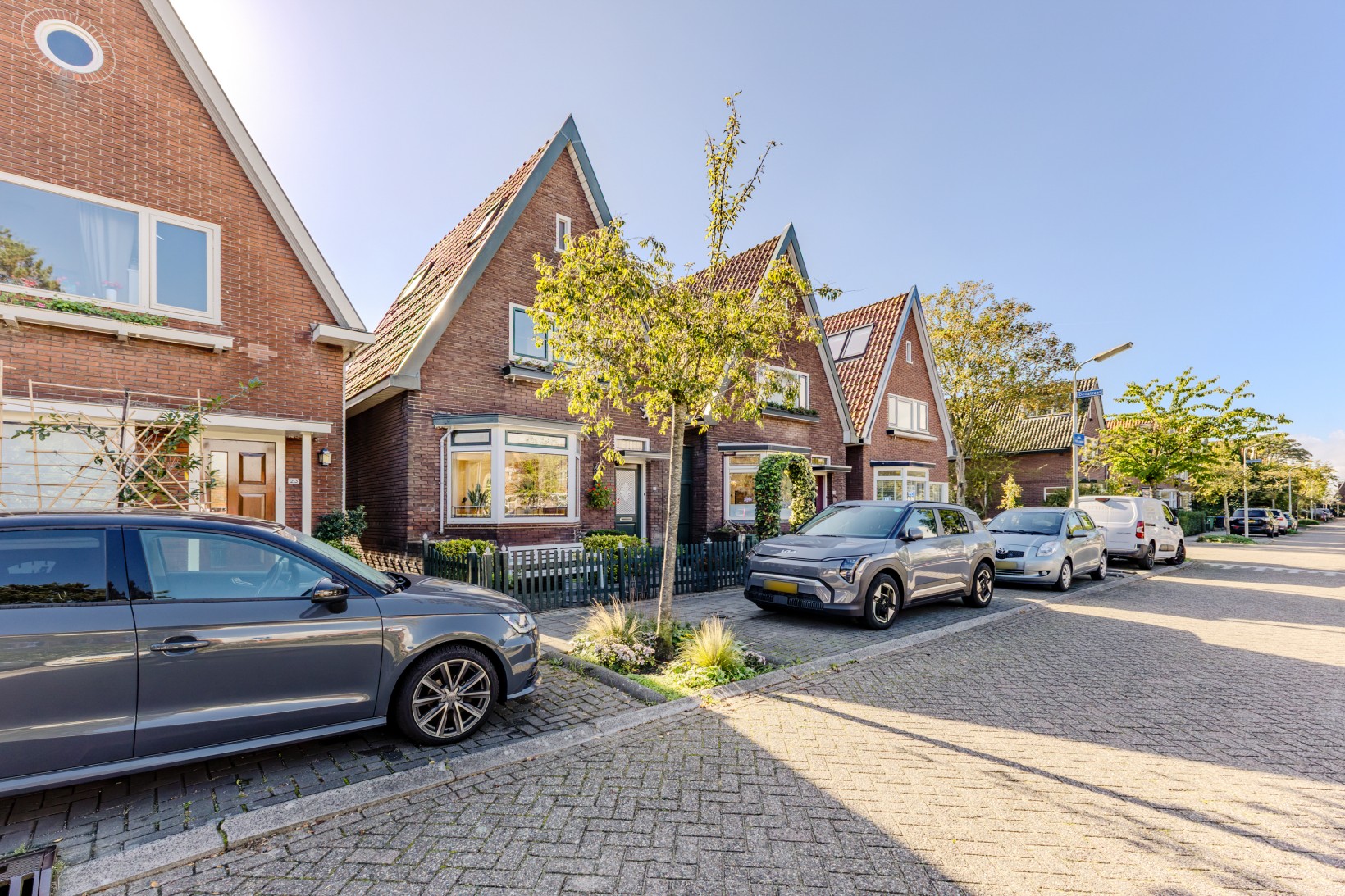 Vrijstaande woning te koop: Oost-Indischekade 25, Wormerveer