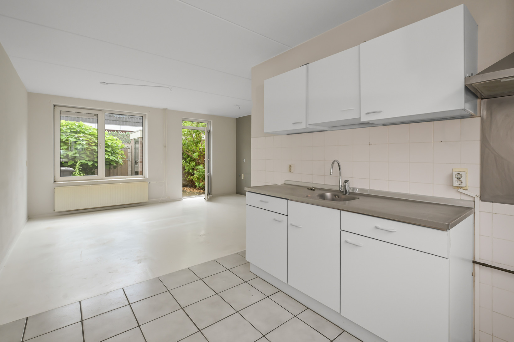 Tussenwoning te koop: Warmoesstraat 33, Wormerveer