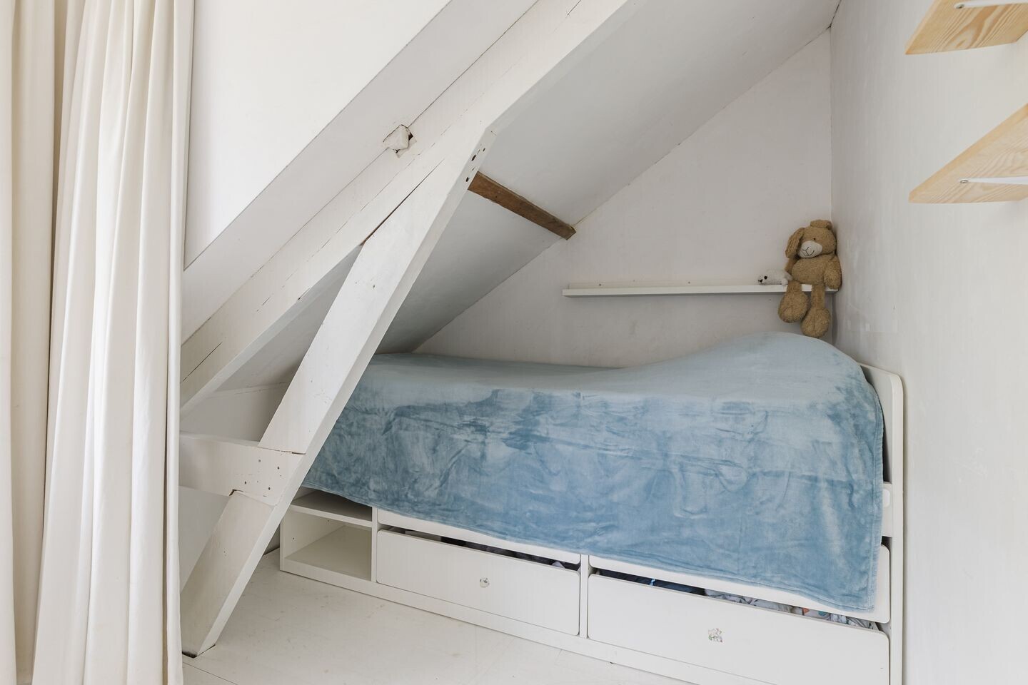 Hoekwoning te koop: Warmoesstraat 131, Wormerveer