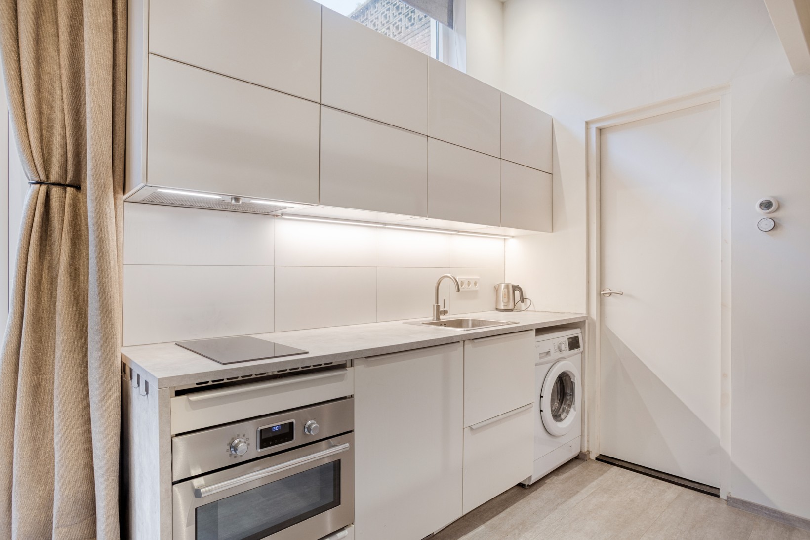 Studio te koop: Zaanweg 8B, Wormerveer