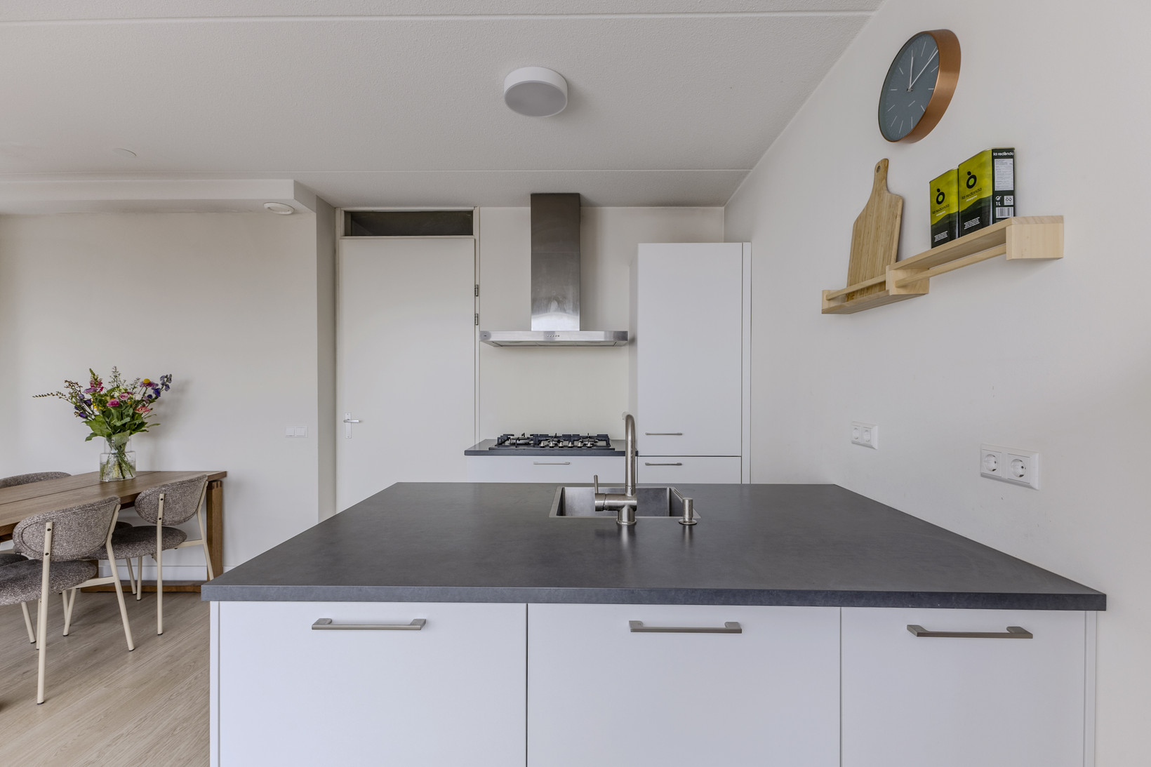 Appartement te koop: Zaanweg 118U, Wormerveer