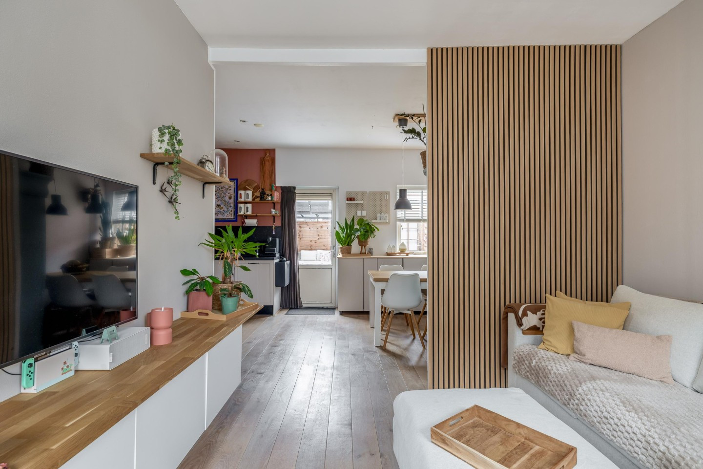 Hoekwoning te koop: Transvaalstraat 23, Wormerveer