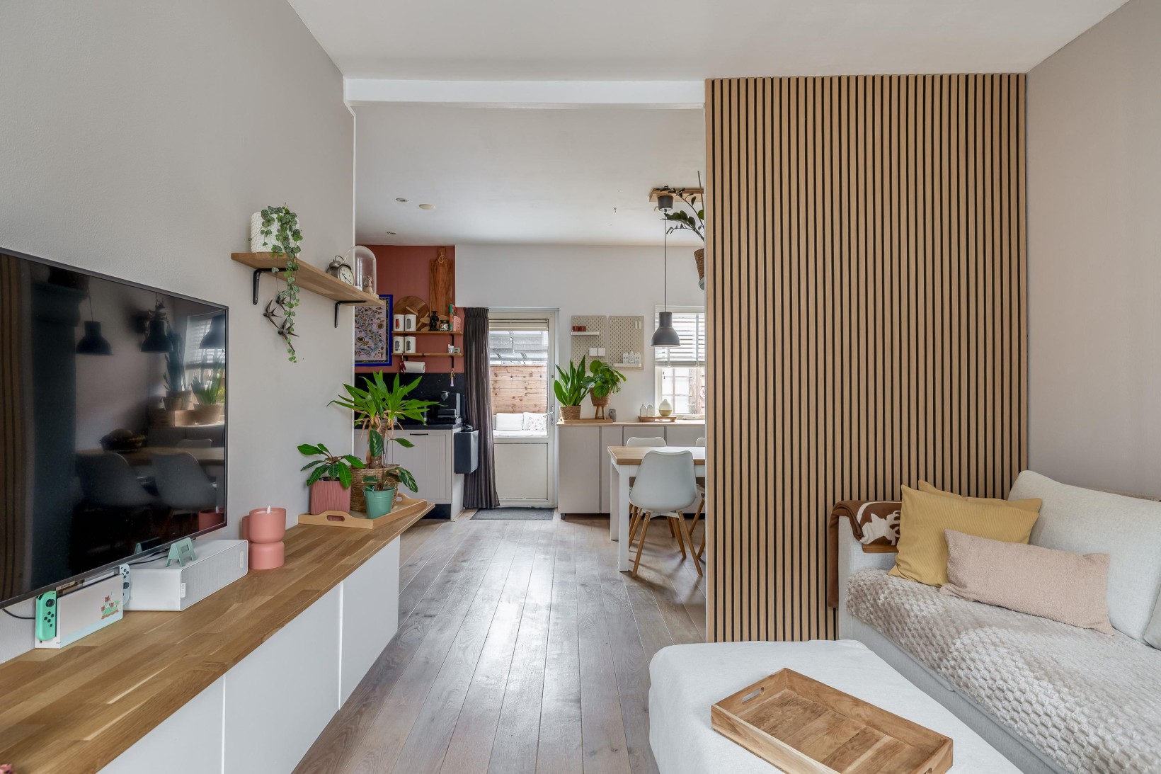 Hoekwoning te koop: Transvaalstraat 23, Wormerveer
