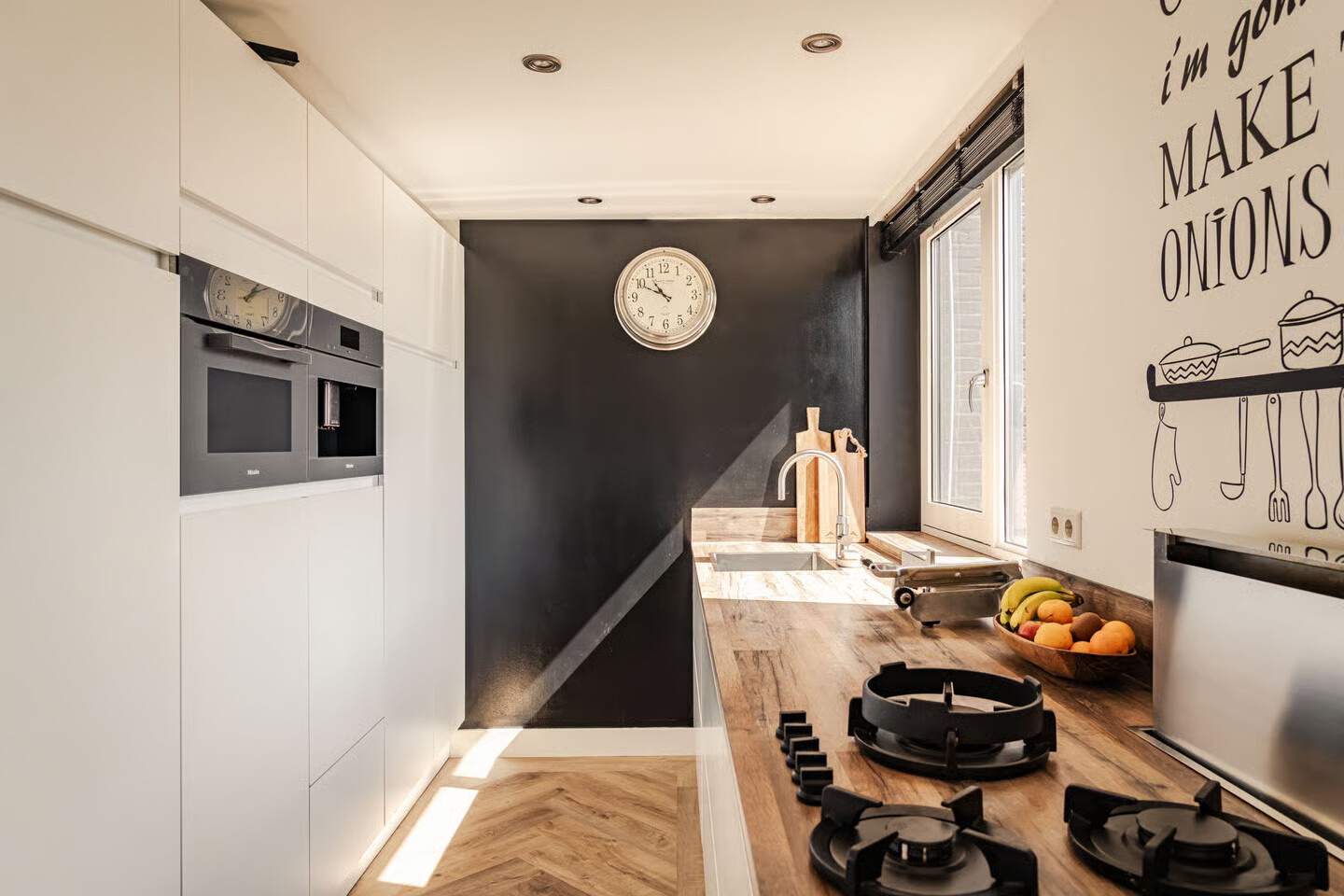 Tussenwoning te koop: Vaartdijk 3R, Wormerveer