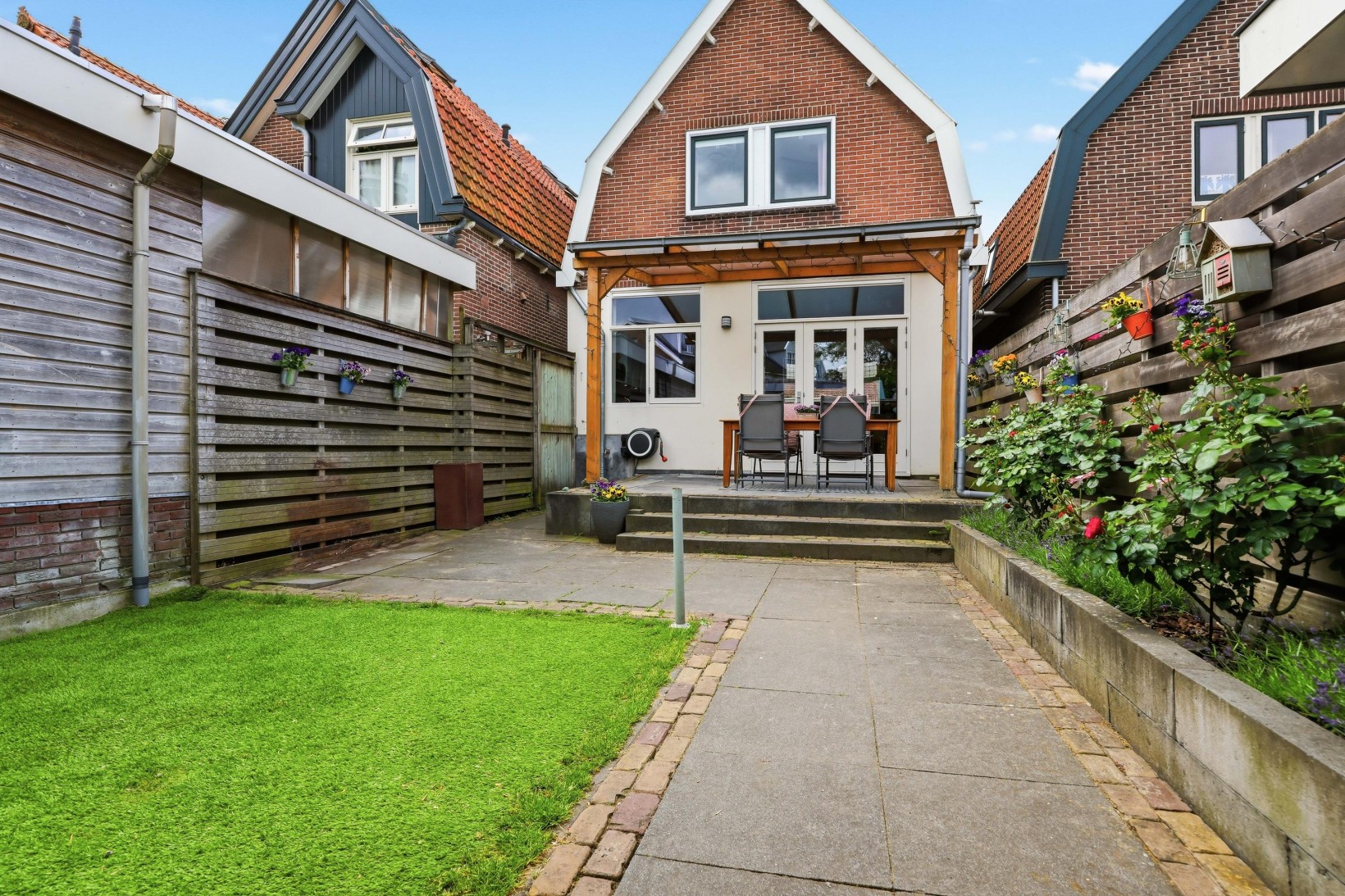 Vrijstaande woning te koop: Evertsenstraat 6, Wormerveer