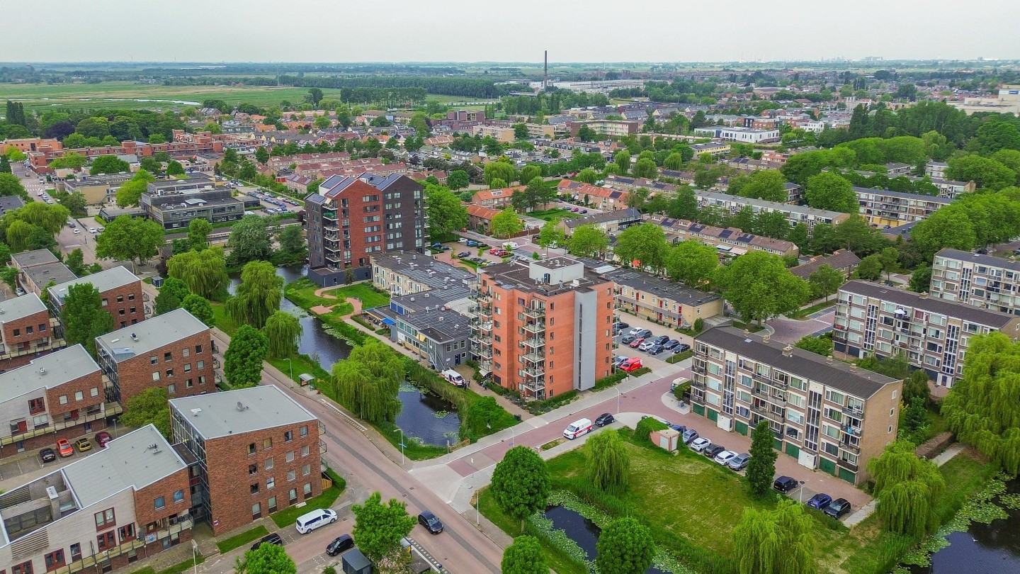 Tussenwoning te koop: van Speijkstraat 9, Wormerveer