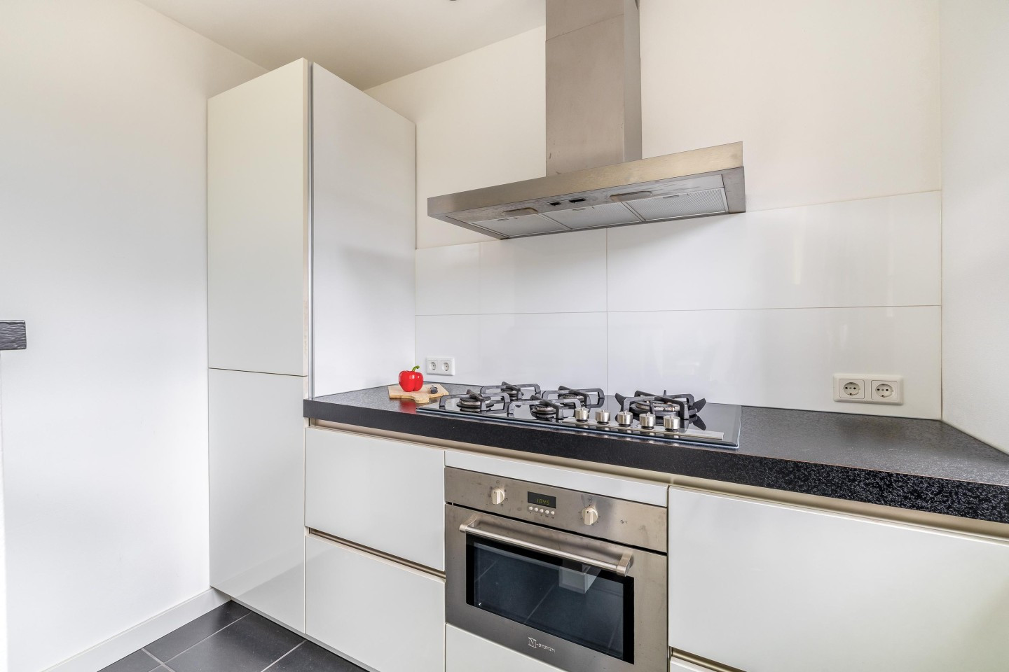 Tussenwoning te koop: van Speijkstraat 9, Wormerveer