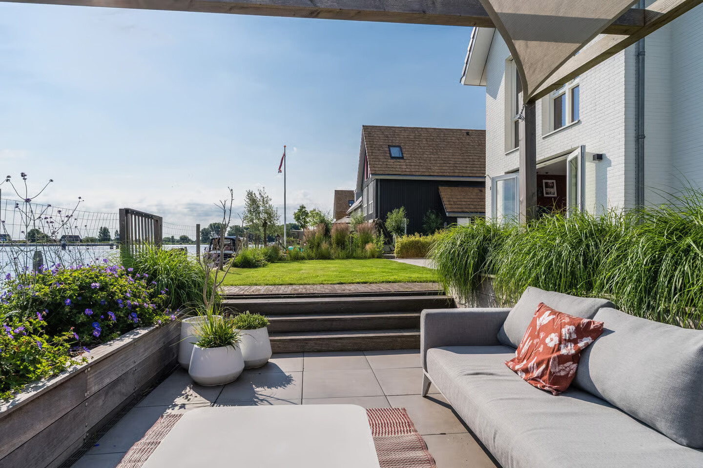Vrijstaande woning te koop: Atlantis 33, Wormerveer