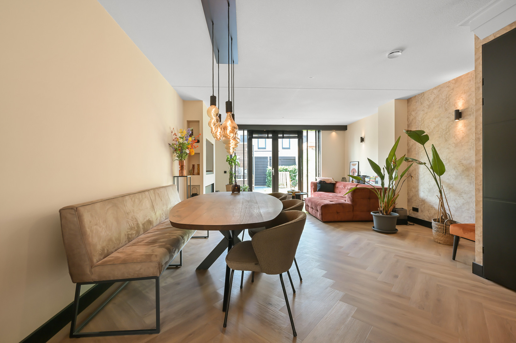 Tussenwoning te koop: Noorddijk 12, Wormerveer