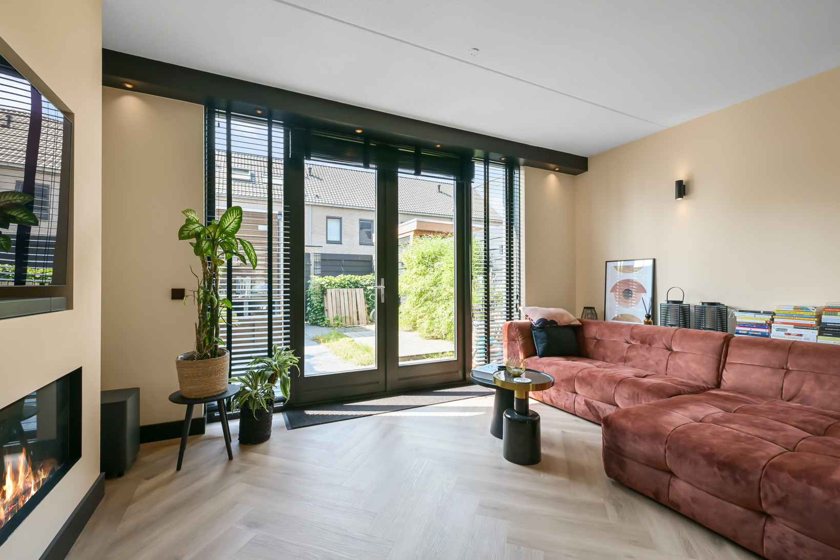 Tussenwoning te koop: Noorddijk 12, Wormerveer