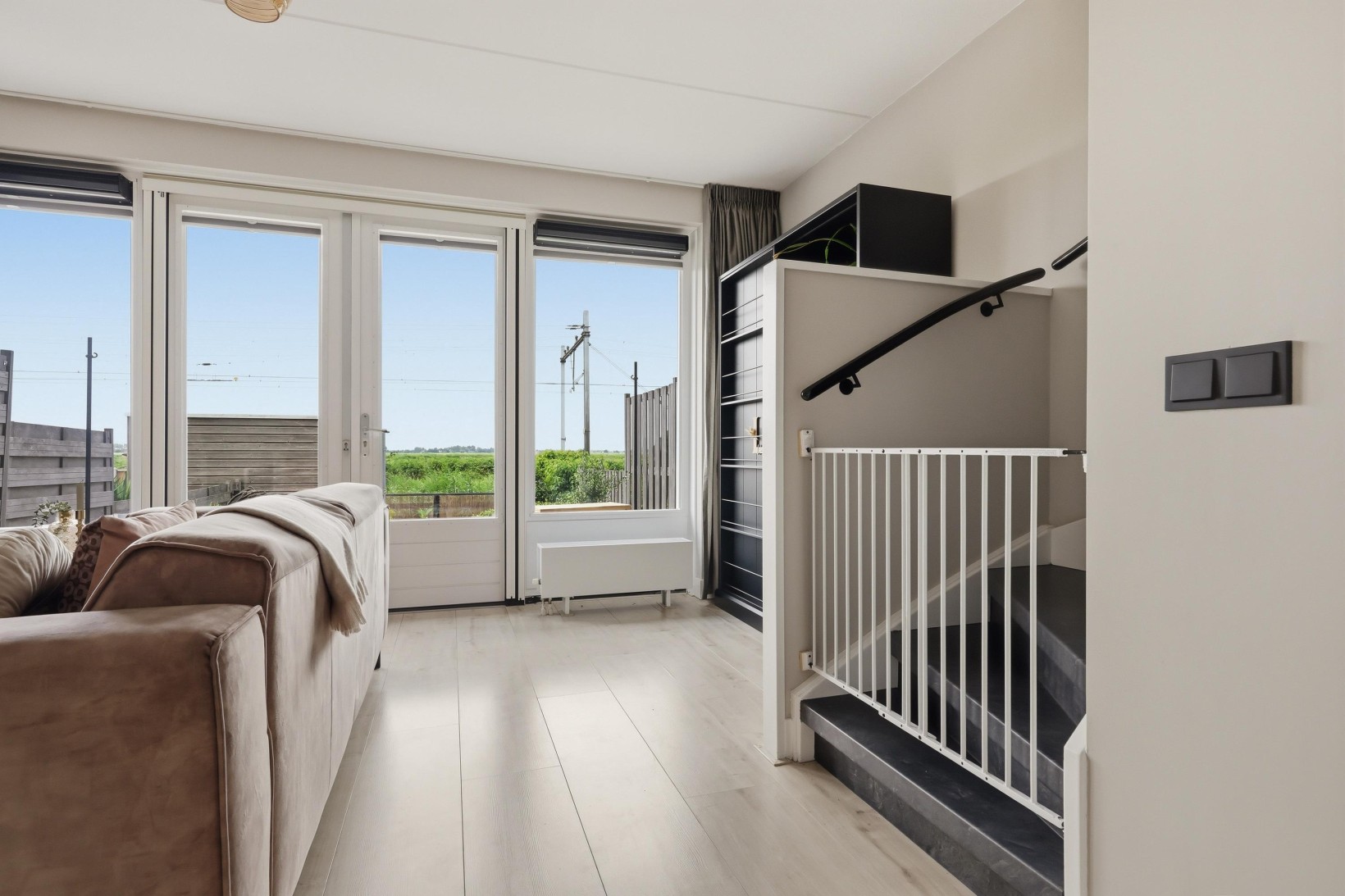 Tussenwoning te koop: Riouwstraat 44, Wormerveer
