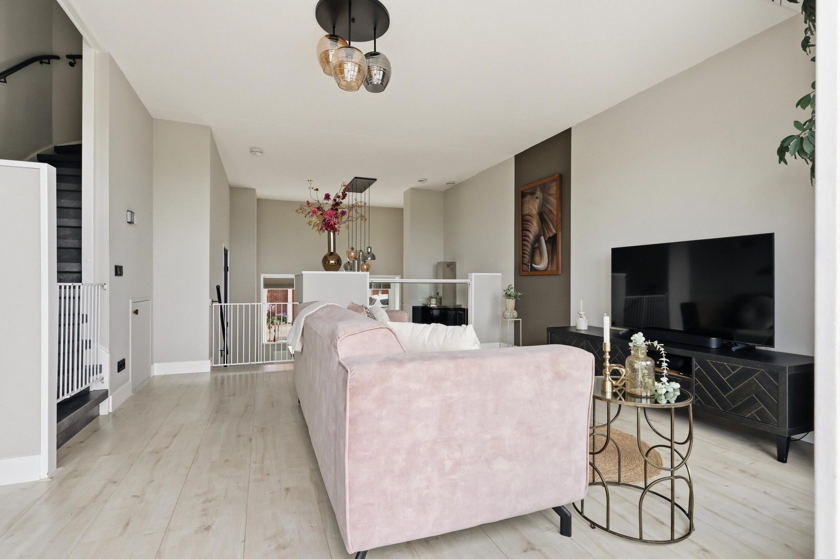 Tussenwoning te koop: Riouwstraat 44, Wormerveer