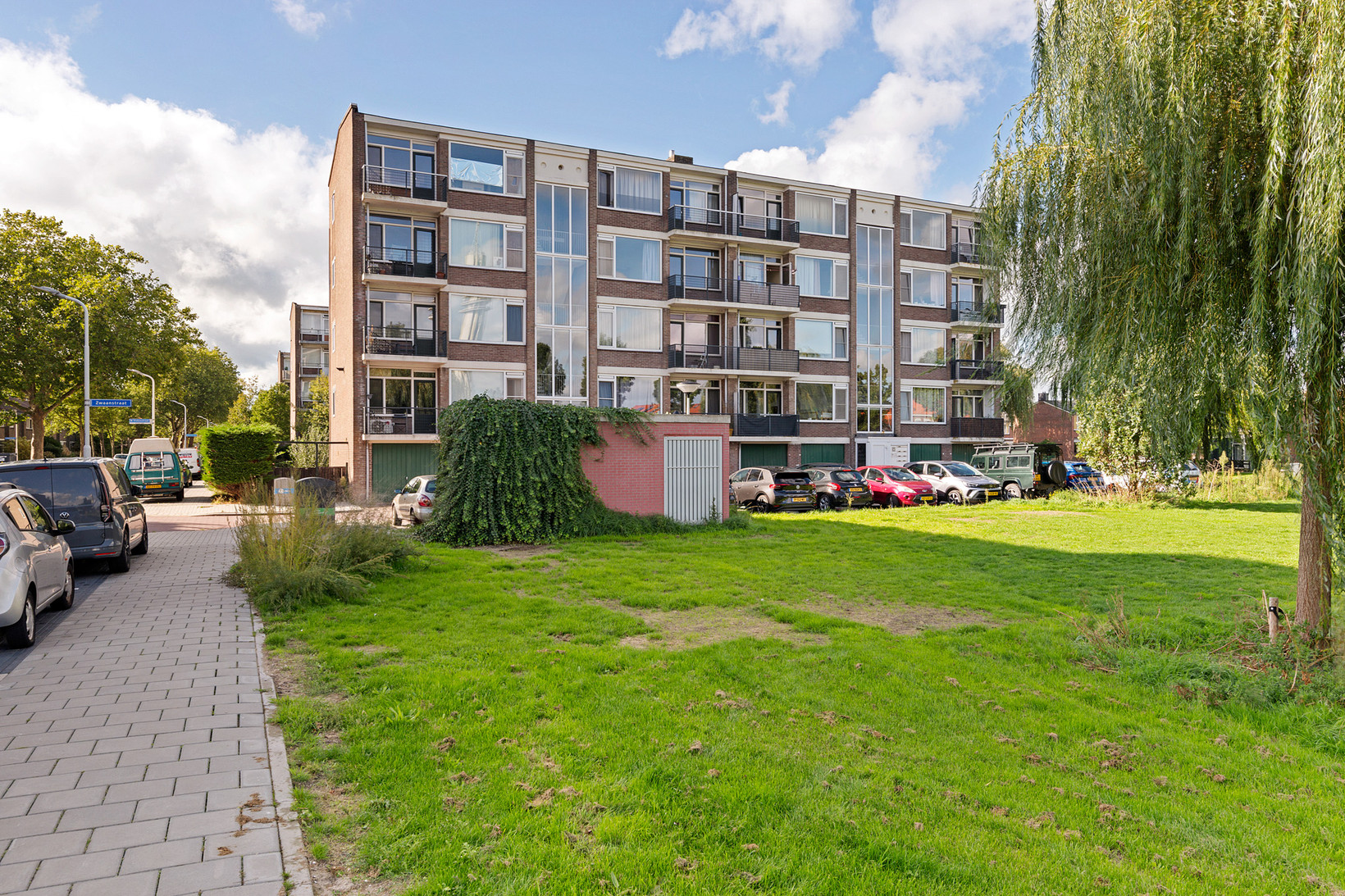 Appartement te koop: Zwaanstraat 17, Wormerveer
