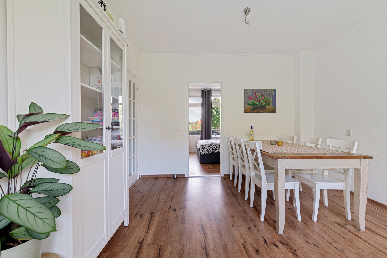 Appartement te koop: Zwaanstraat 17, Wormerveer