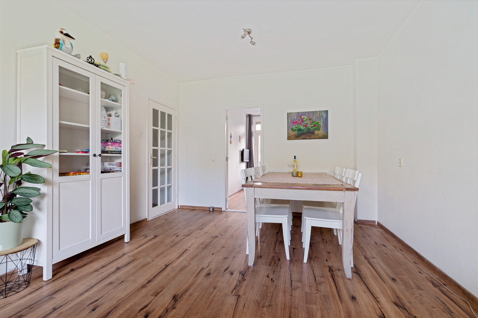 Appartement te koop: Zwaanstraat 17, Wormerveer