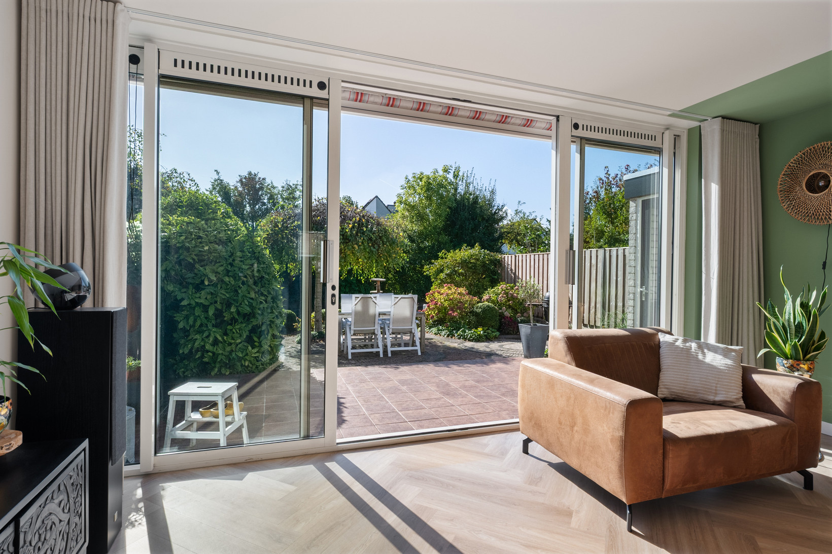 Tussenwoning te koop: Wim van de Kappellehof 3, Wormer
