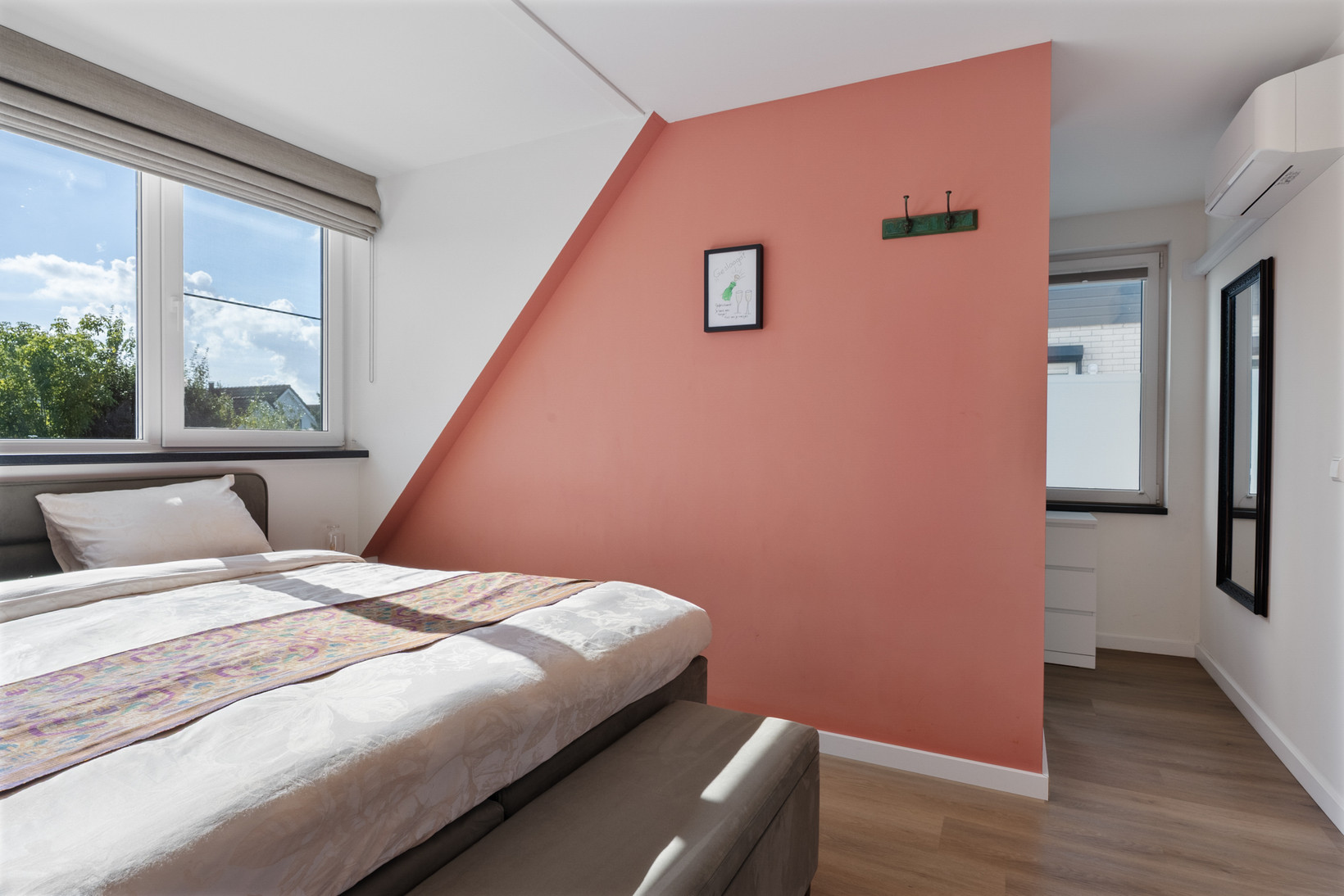Tussenwoning te koop: Wim van de Kappellehof 3, Wormer