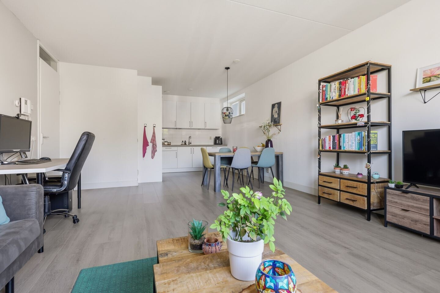 Appartement te koop: Dorpsstraat 12D, Wormer