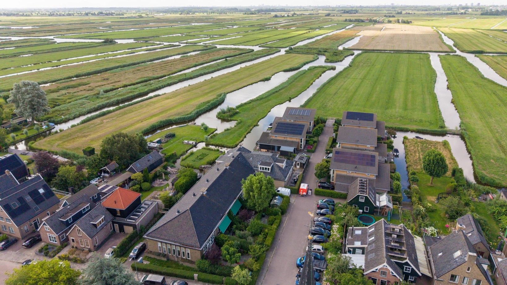 Appartement te koop: Willem de Grootstraat 9, Wormer