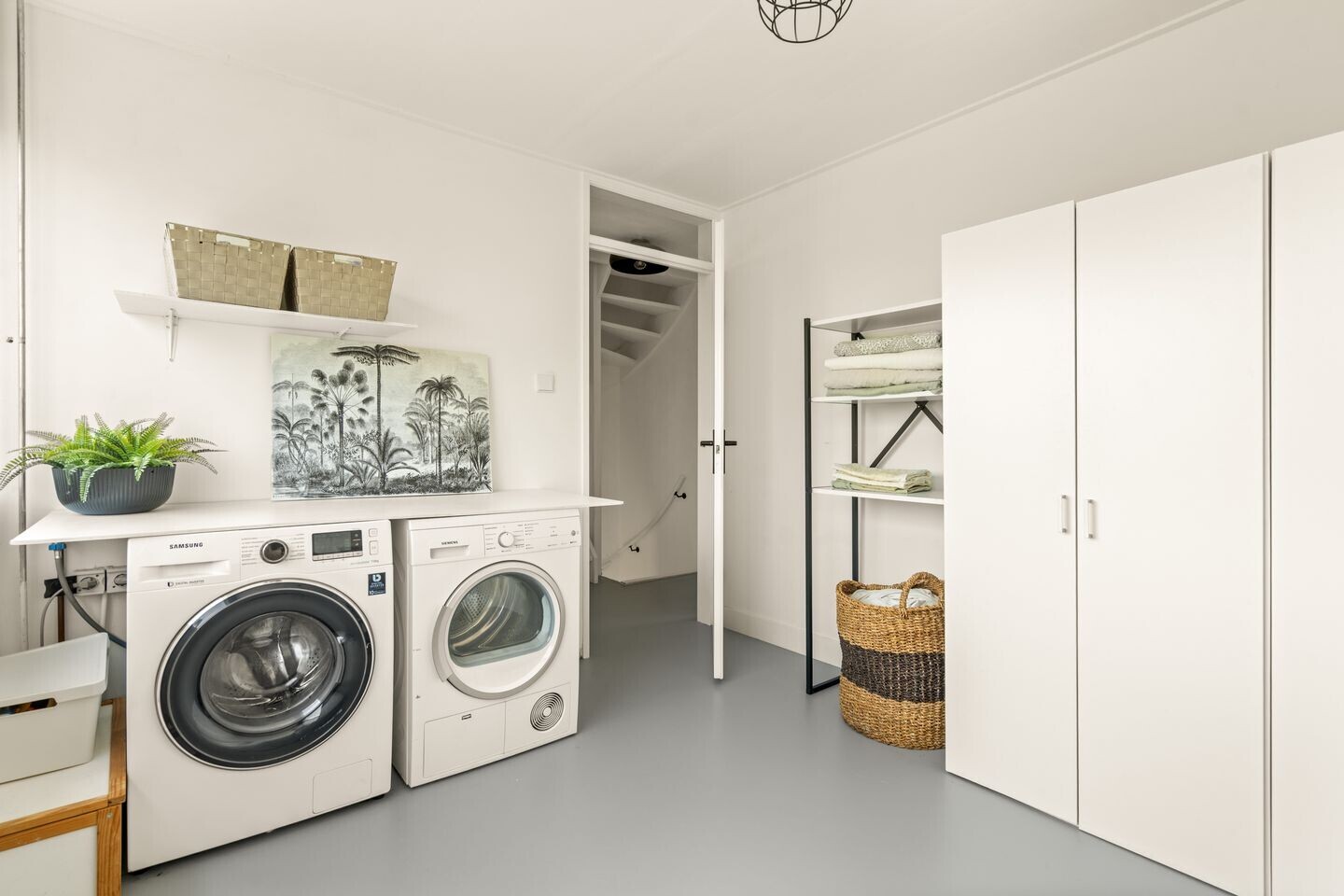 Hoekwoning te koop: Sluisstraat 16, Oostknollendam