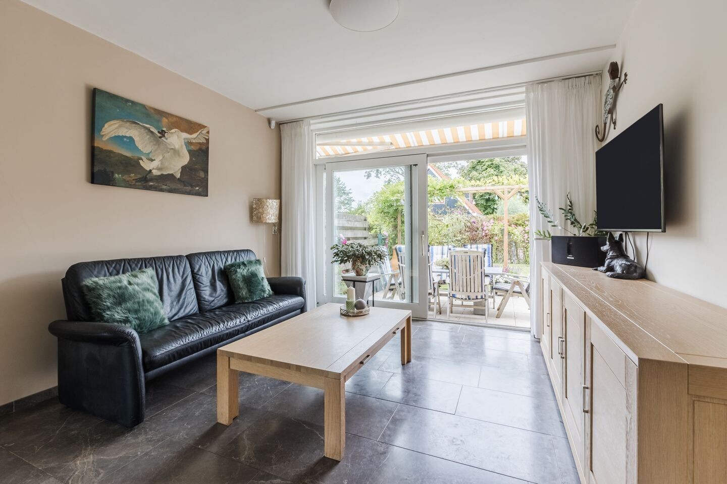 Twee-onder-één-kap te koop: Dorpsstraat 13, Markenbinnen