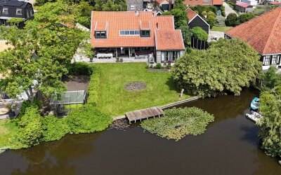 Dorpsstraat 24