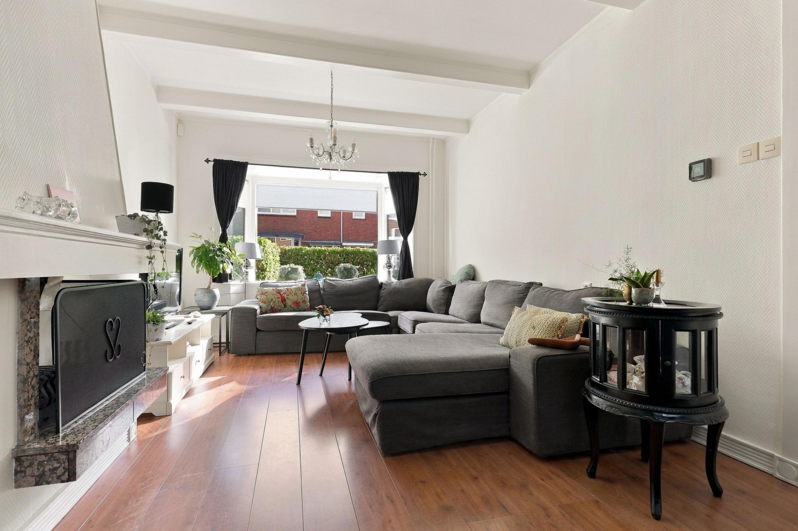 Hoekwoning te koop: Dahliastraat 8, Koog Aan De Zaan