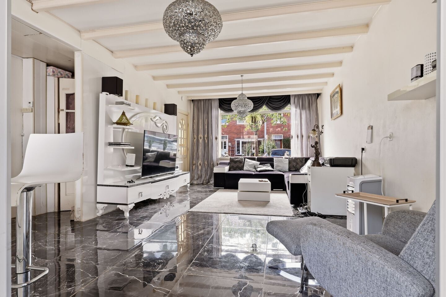 Tussenwoning te koop: Tulpstraat 24, Koog Aan De Zaan