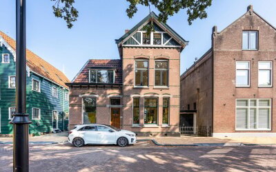 Hoogstraat 24