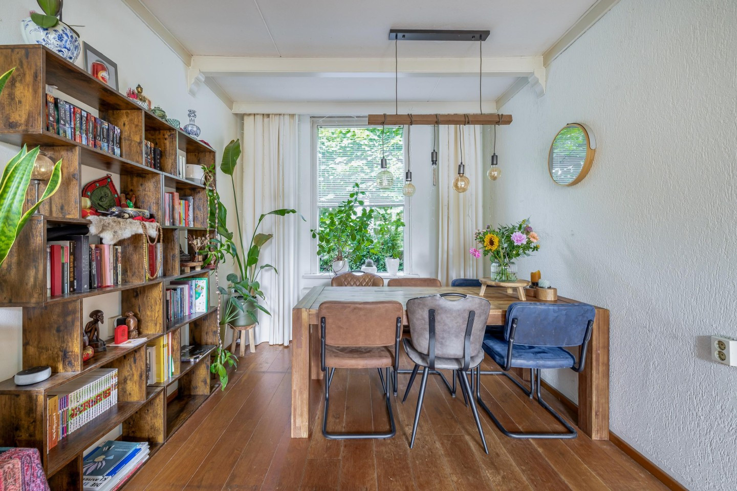 Tussenwoning te koop: Jan de Wittestraat 93, Koog Aan De Zaan