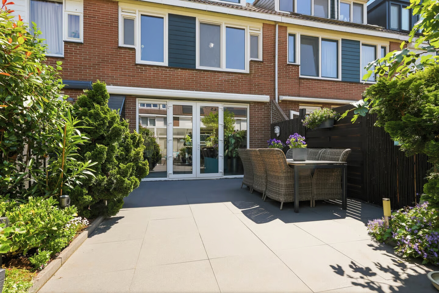 Tussenwoning te koop: Legerland 20, Koog Aan De Zaan
