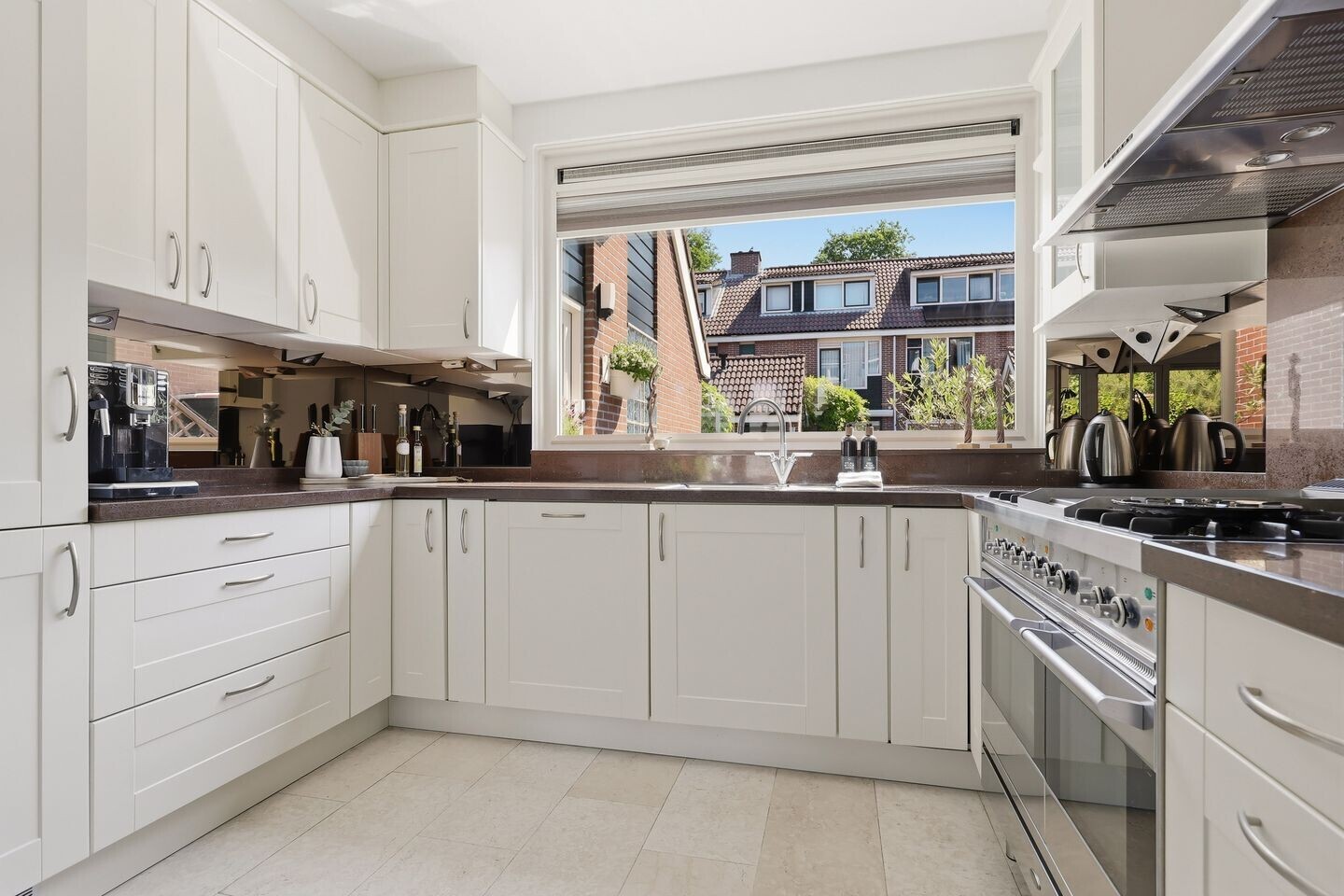 Tussenwoning te koop: Legerland 20, Koog Aan De Zaan