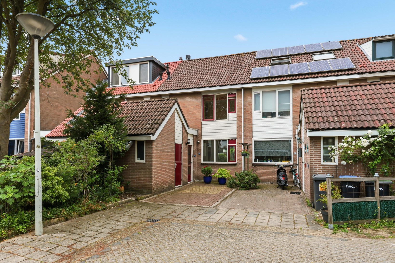 Tussenwoning te koop: Henneland 42, Koog Aan De Zaan