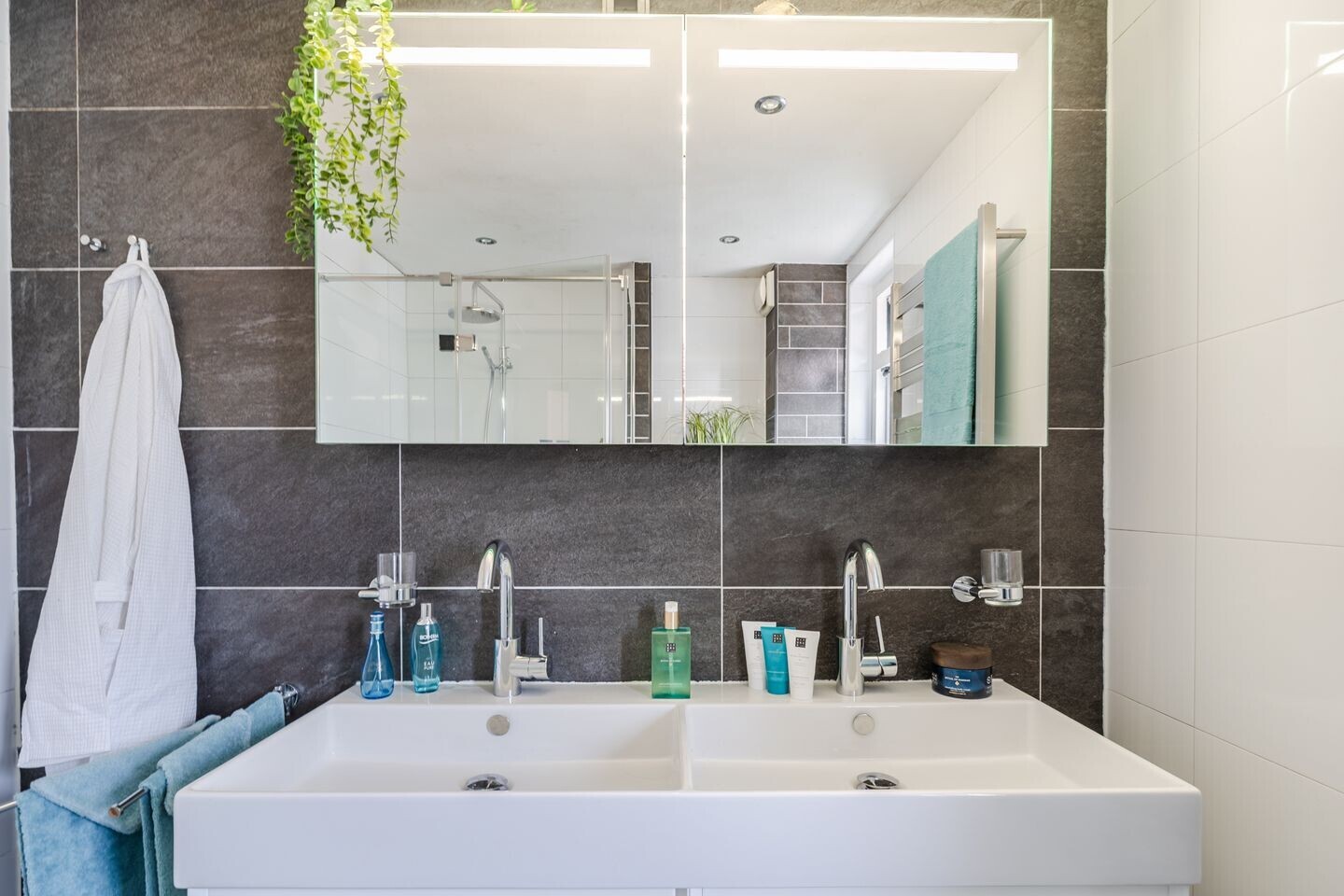 Hoekwoning te koop: Zuiderland 1, Koog Aan De Zaan
