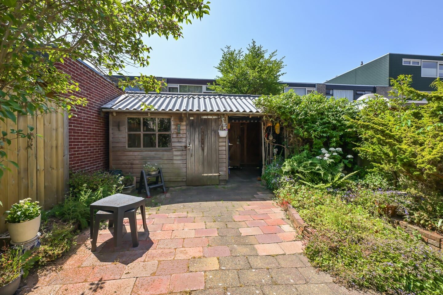 Tussenwoning te koop: Brouwerszoom 42, Koog Aan De Zaan