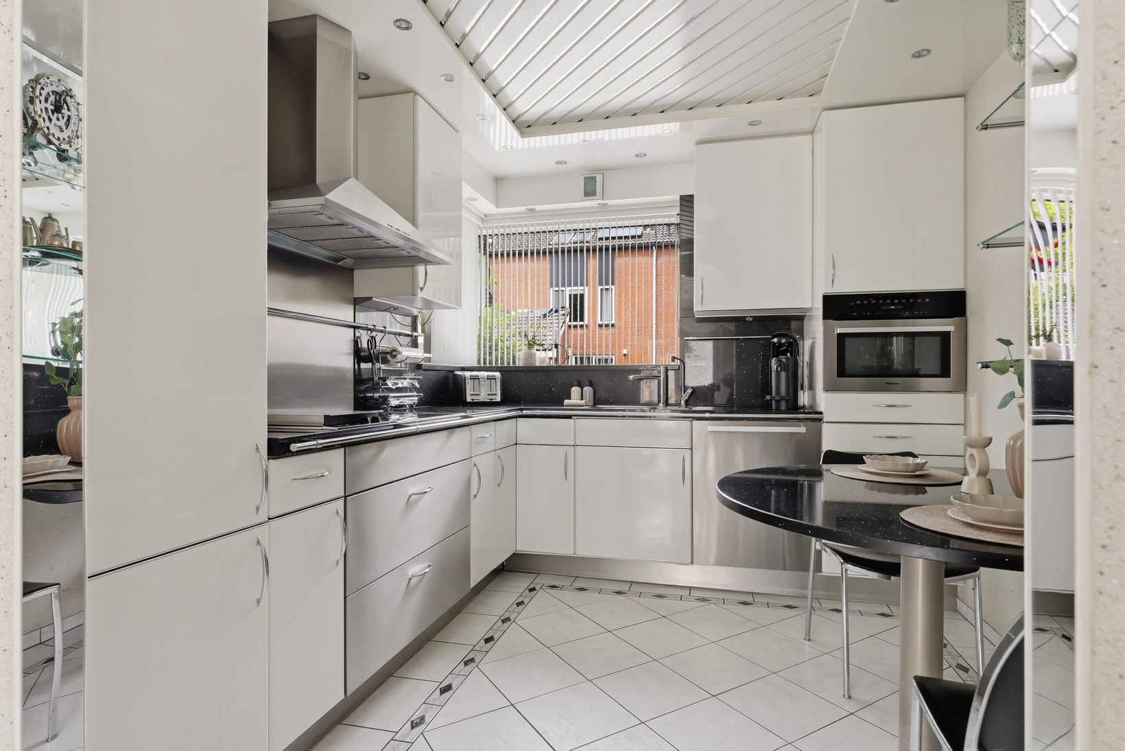 Tussenwoning te koop: Papiermolen 5, Koog Aan De Zaan
