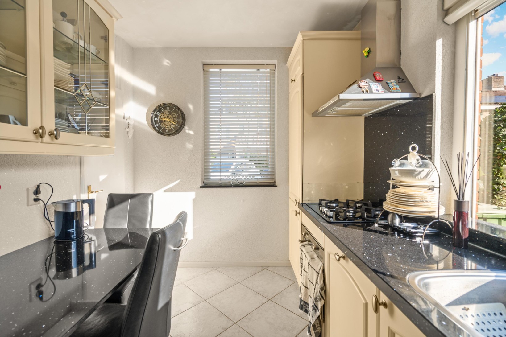 Hoekwoning te koop: Oliemolen 2, Koog Aan De Zaan